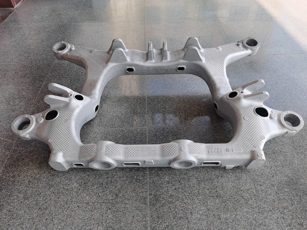 什么是低压副车架模具？低压副车架模具的优势有哪些？